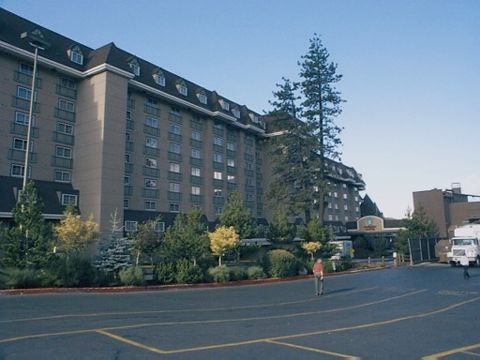 Embassy Suites at South Lake Tahoe 2